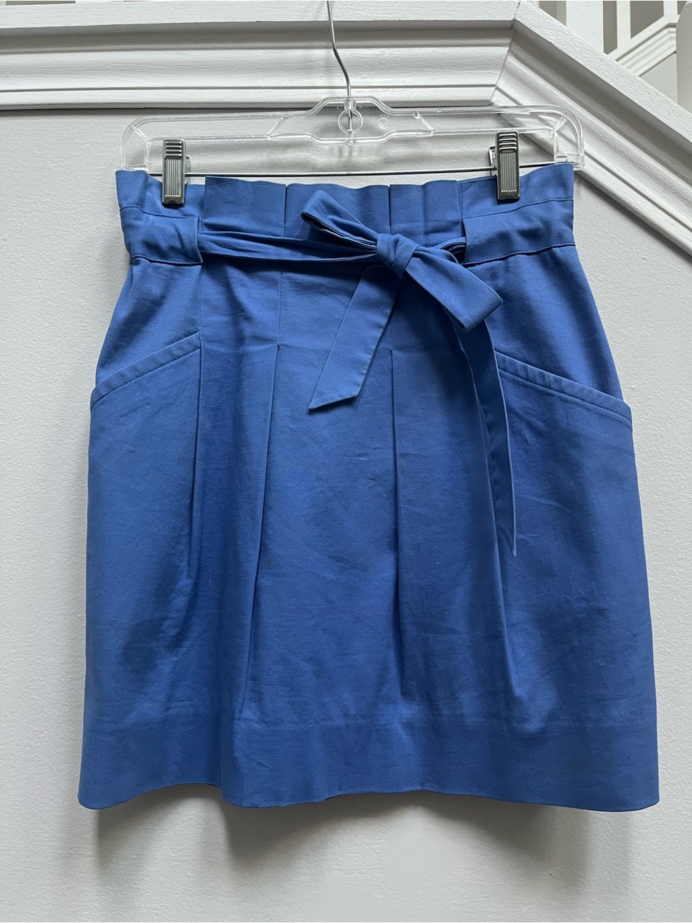 BCBGMaxAzria Runway Tie-Waist Mini Skirt